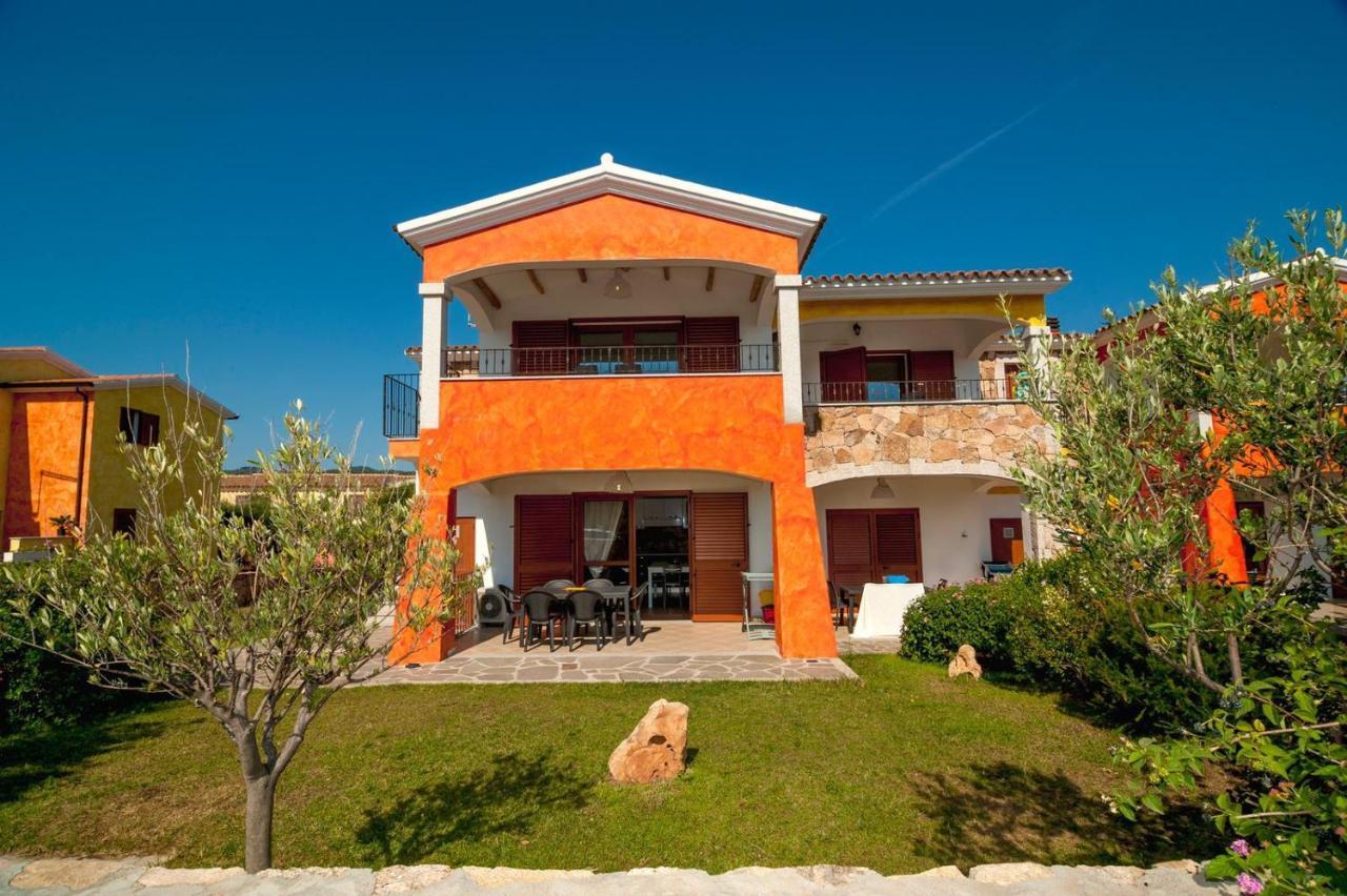 Case Vacanze Budoni Beach Exterior foto